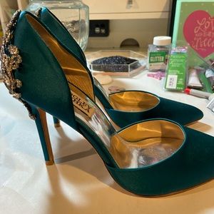 Badgley Mischka Karma Pump 6.5